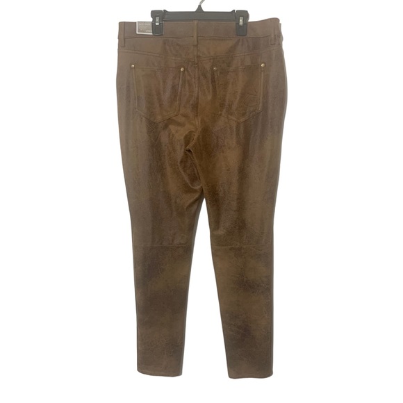 Chico's size 1 M8 Worn Luggage Pants Faux Knit Suede Faux Leather Brown - Picture 3 of 10